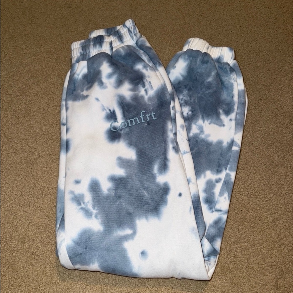 Comfrt Blue Tie-Dye Joggers